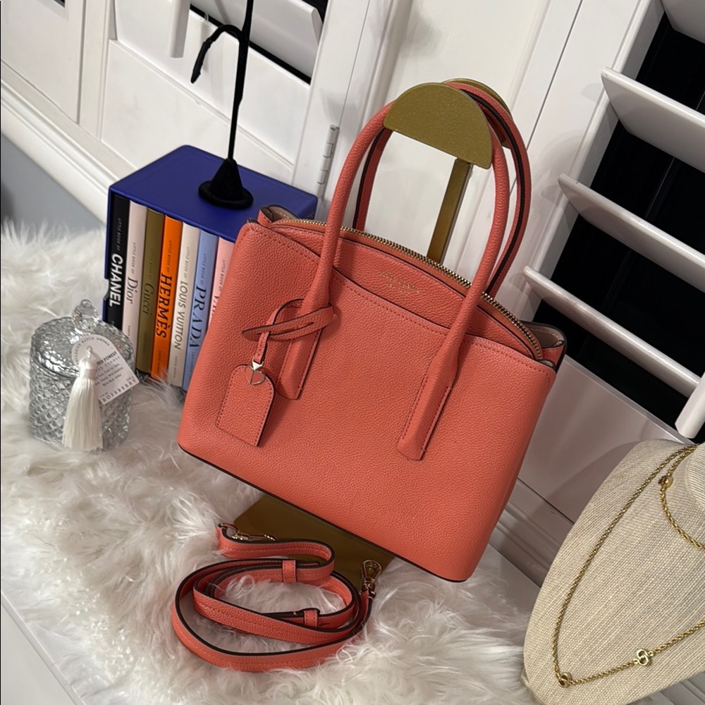 Kate Spade New York Multi-Compartment Leather Hand Bag - Picture 3 of 14